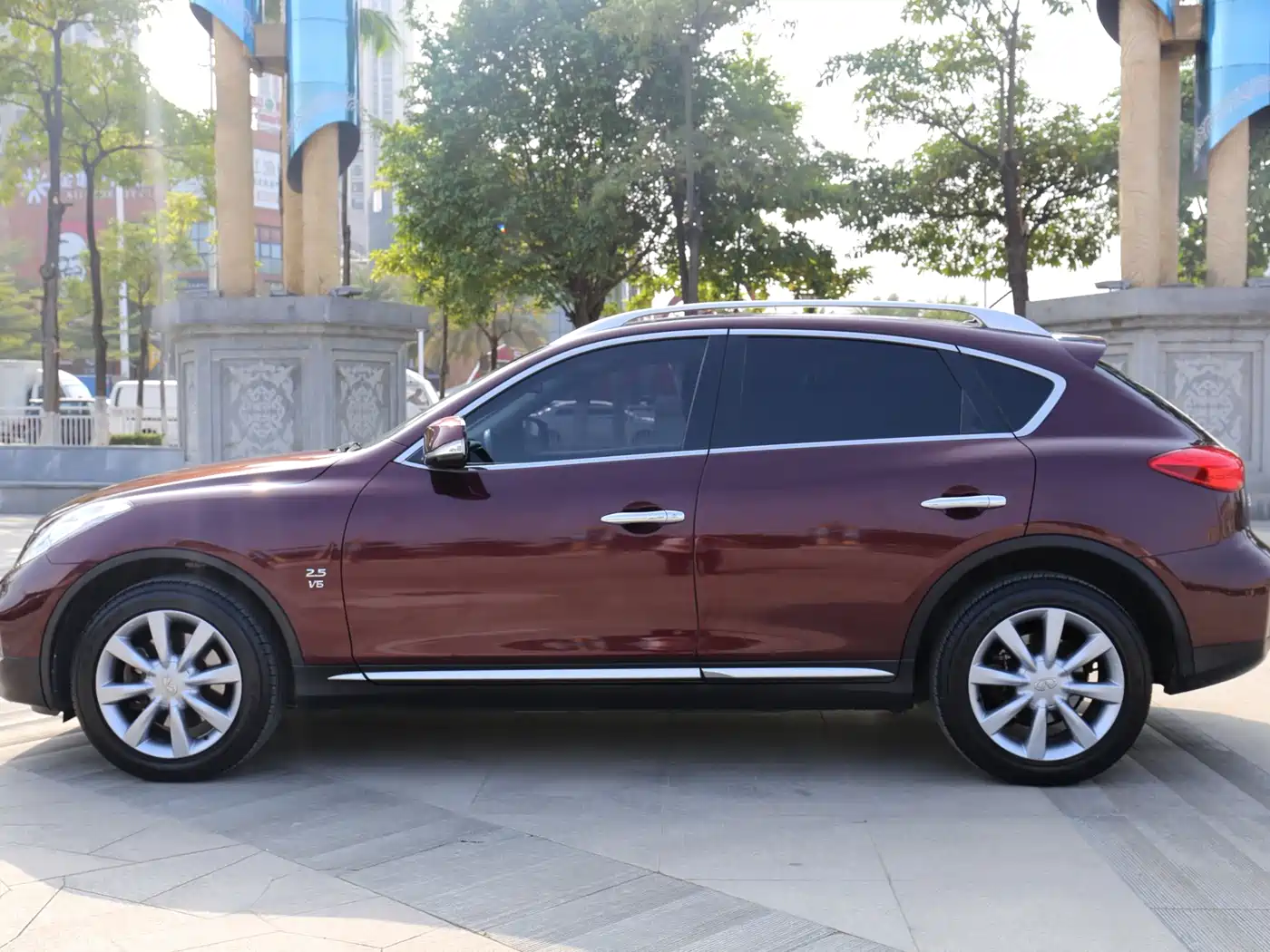 Infiniti QX50 2017 2015 2.5L Comfort Edition