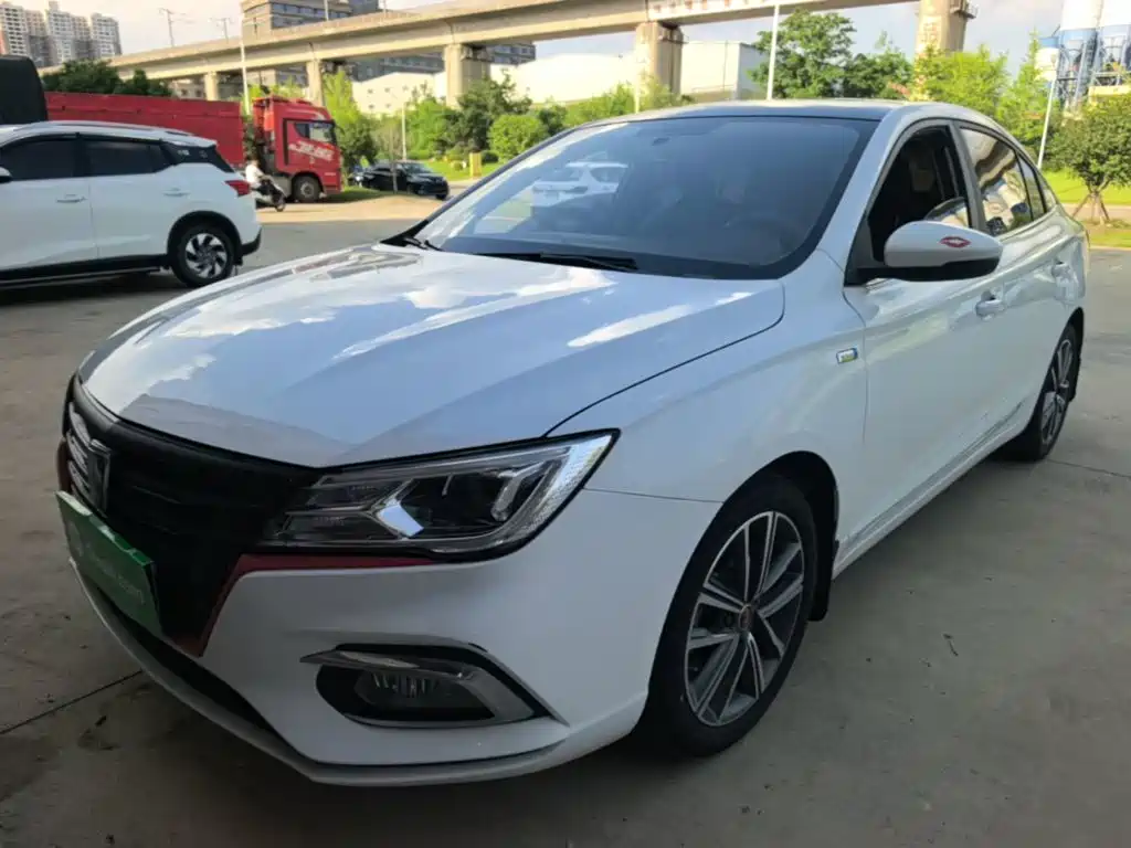 Photo 1 - Roewe i5