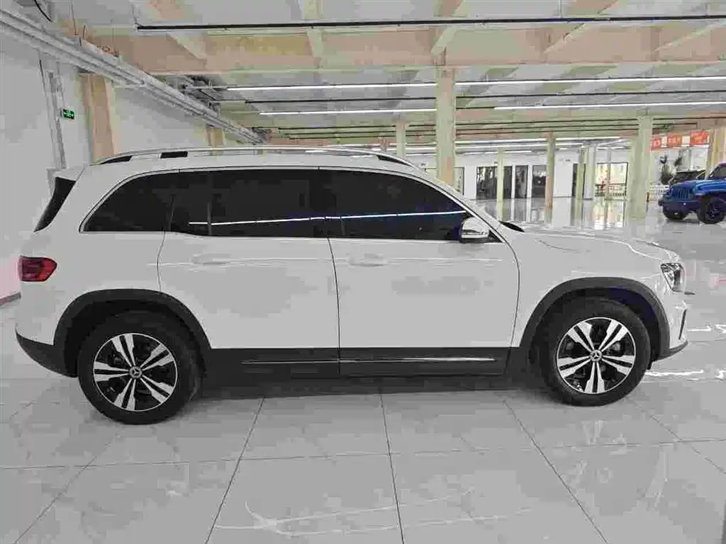 Mercedes-Benz GLB 2024 GLB 200 Dynamic фото 3