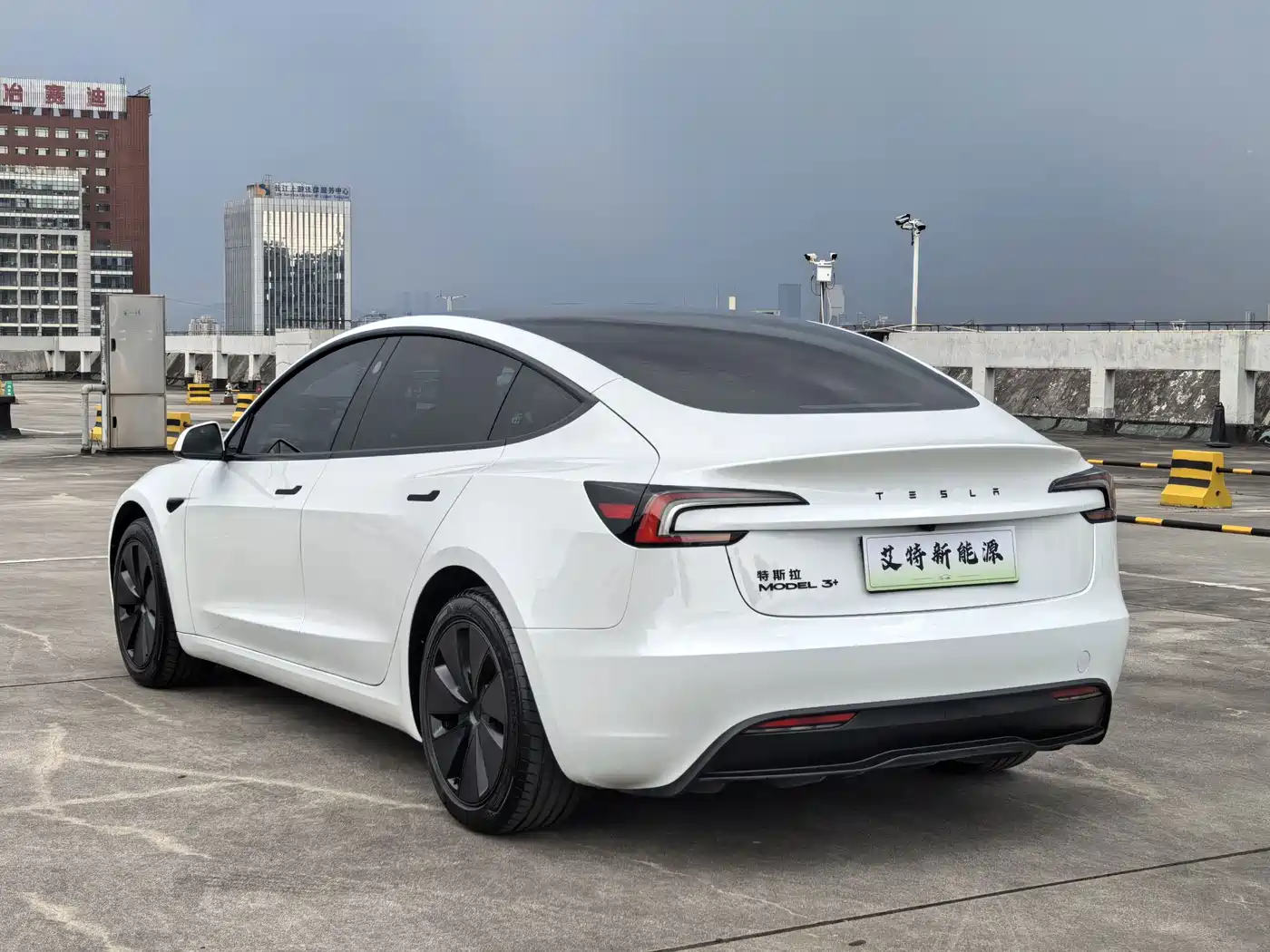 Photo 7 - Tesla Model 3