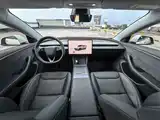 Фото 10 - Tesla Model 3