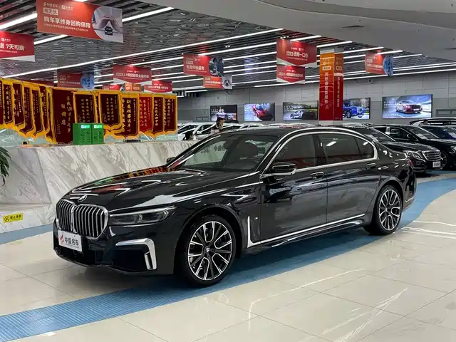 BMW 7 SERIES