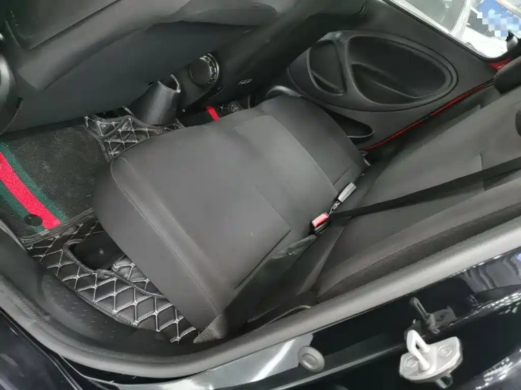 smart forfour 2018 2018 1.0L 52kW Agile Edition