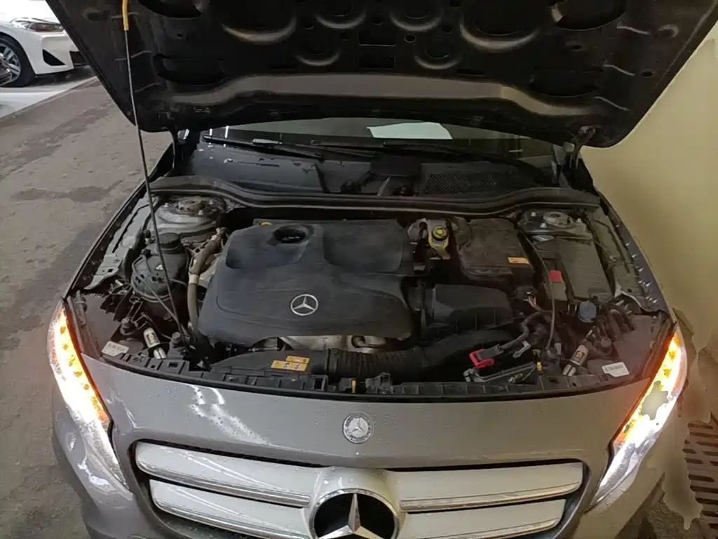 Mercedes-Benz GLA 2015 2015 GLA 220 4MATIC Fashion Edition