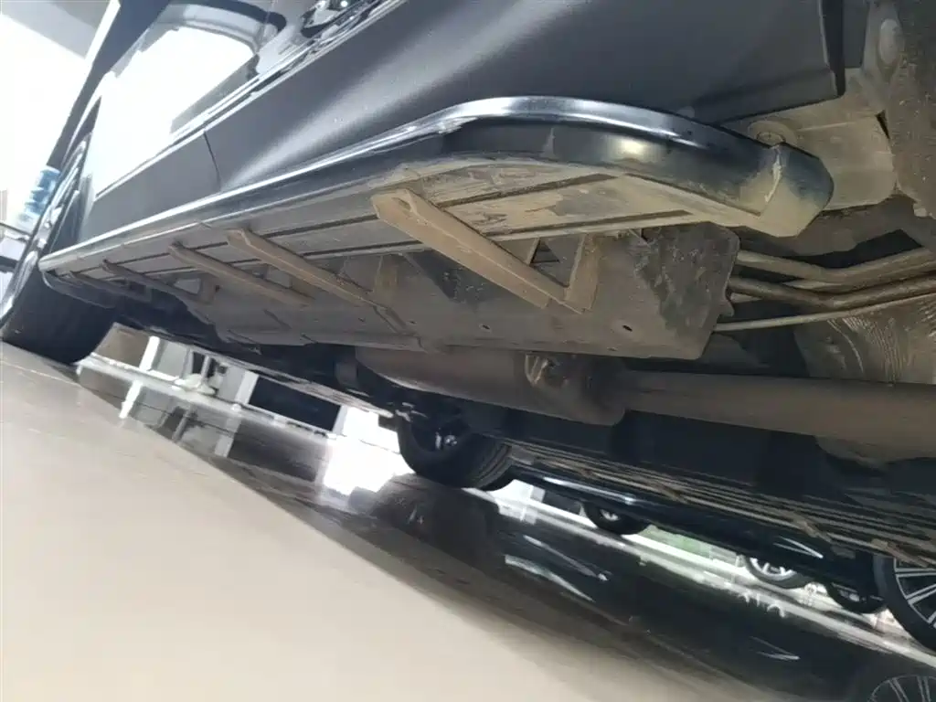 GAC Trumpchi Trumpchi GS8 2024 Navigator Series 2.0TGDI 2WD Luxury Smart Connect Edition фото 22