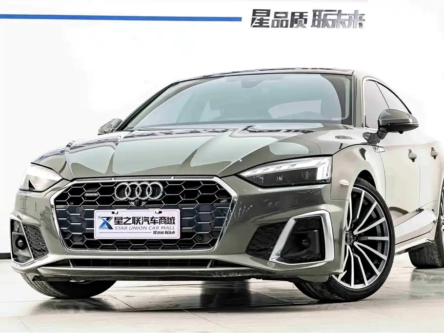 Audi A5 (Import) 2023 Sportback 40 TFSI quattro Luxury Dynamic фото 3