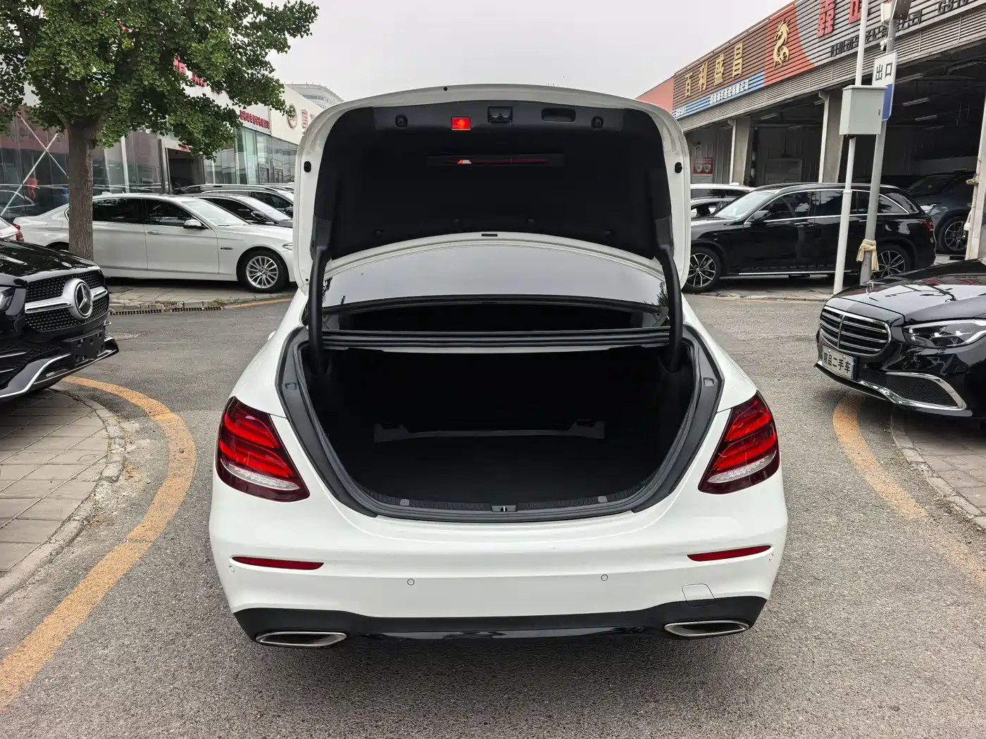 Mercedes-Benz E-Class 2017 E 200 Sport фото 14