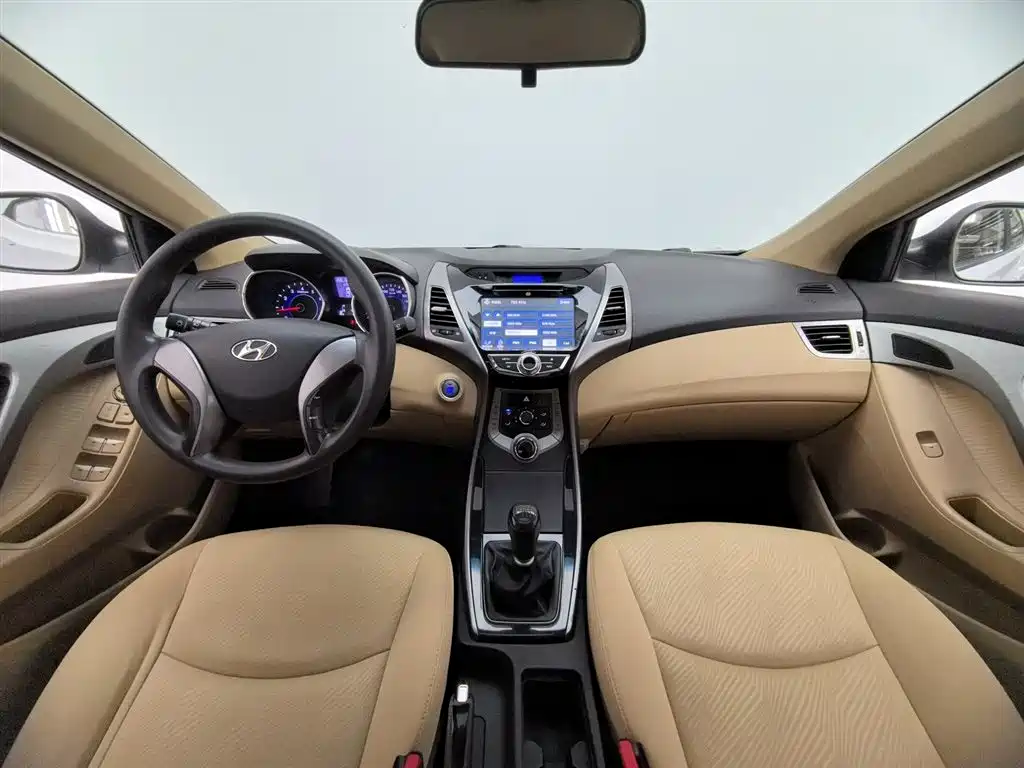 Hyundai Langdong 2012 1.6L Manual Leading фото 5