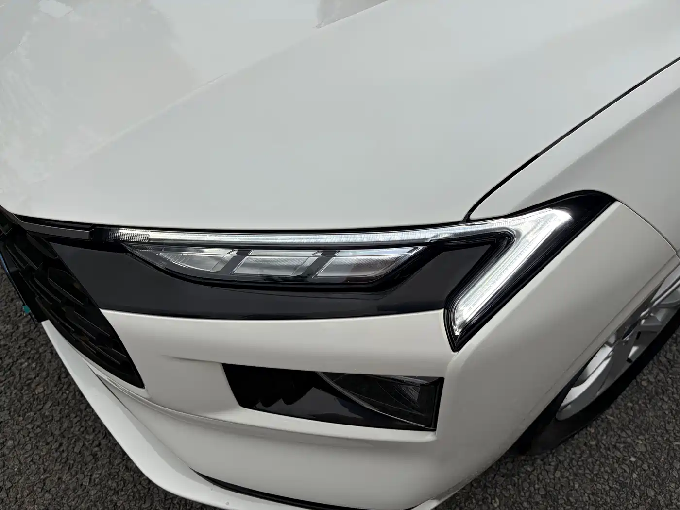 Ford Mondeo 2024 2023 EcoBoost 180 Elegance