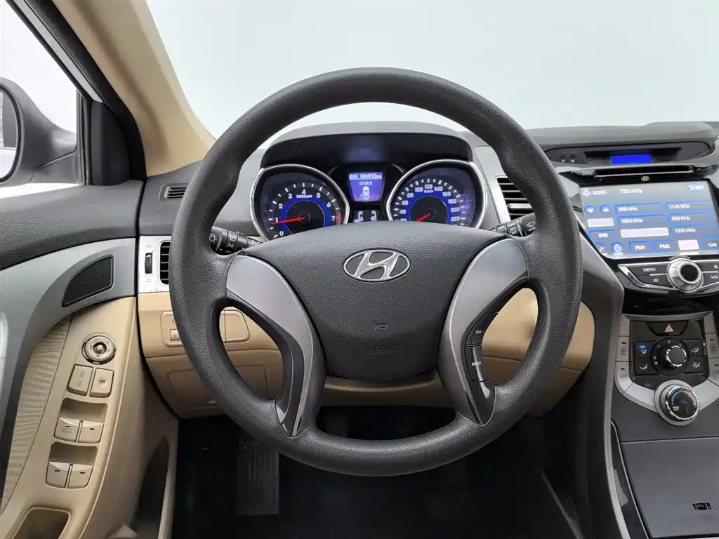 Hyundai Langdong 2012 1.6L Manual Leading фото 11