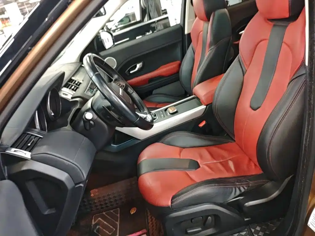 Land Rover Range Rover Evoque (Import) 2014 2014 2.0T 5-door Brilliance Premium