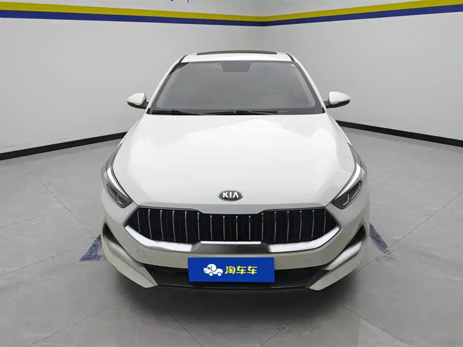 Kia K3 2021 1.5L CVT Fashion Edition фото 2