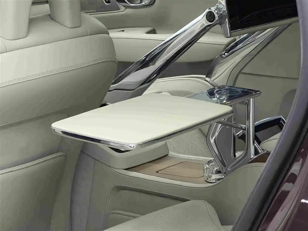Volvo S90 Plug-in Hybrid 2018 2019 T8 E-Drive Hybrid Honor Edition 3-Seater China V