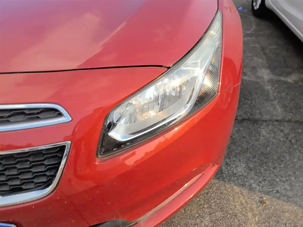 Chevrolet Cruze 2015 1.5L Classic SE MT фото 24