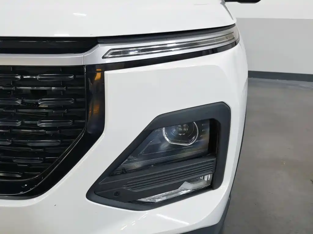 Baojun 530 2020 2020 1.5T CVT Prestige Connect 6-Seater
