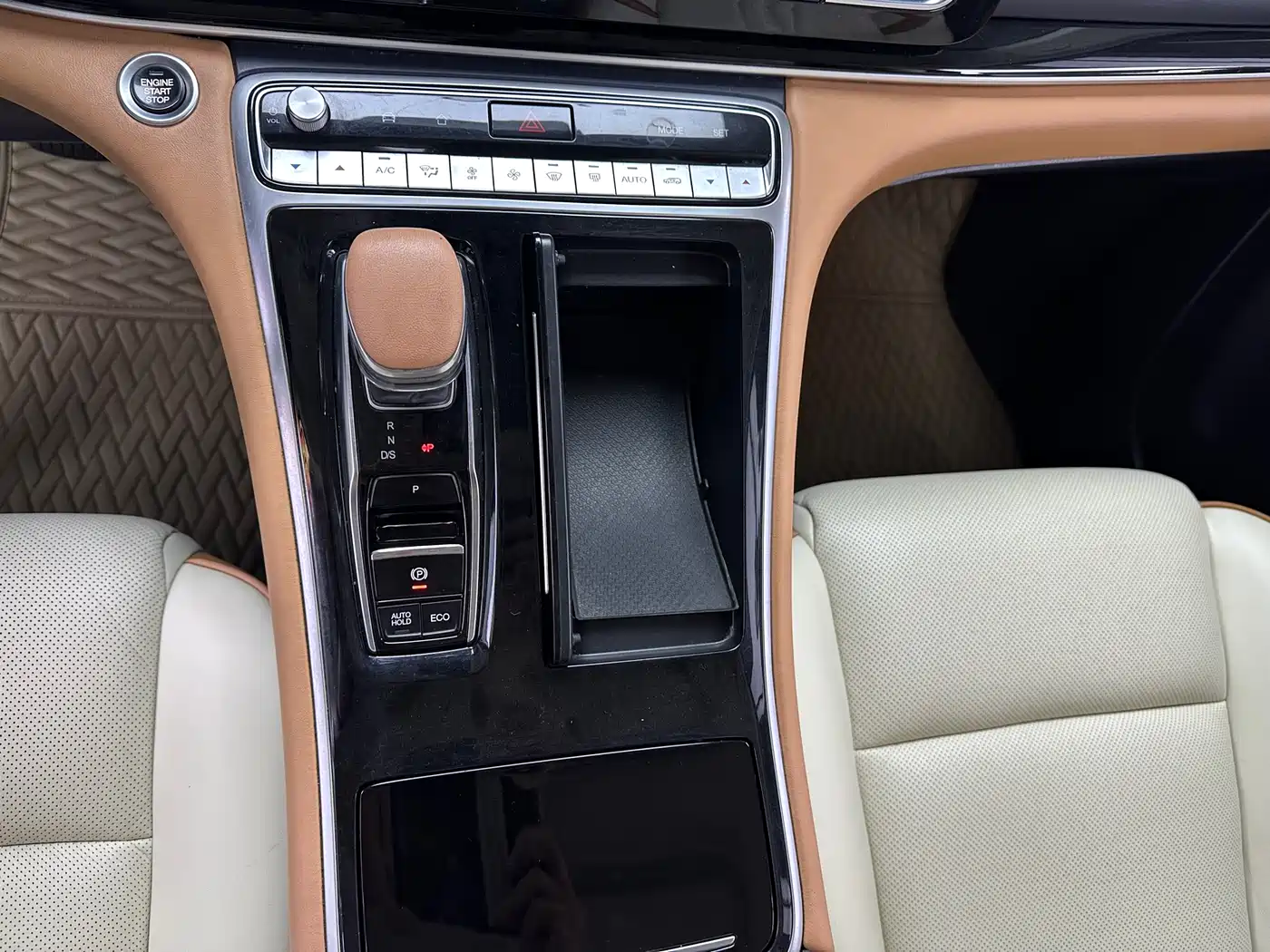 GAC Trumpchi Trumpchi M8 2021 Leading Series 390T Flagship фото 7