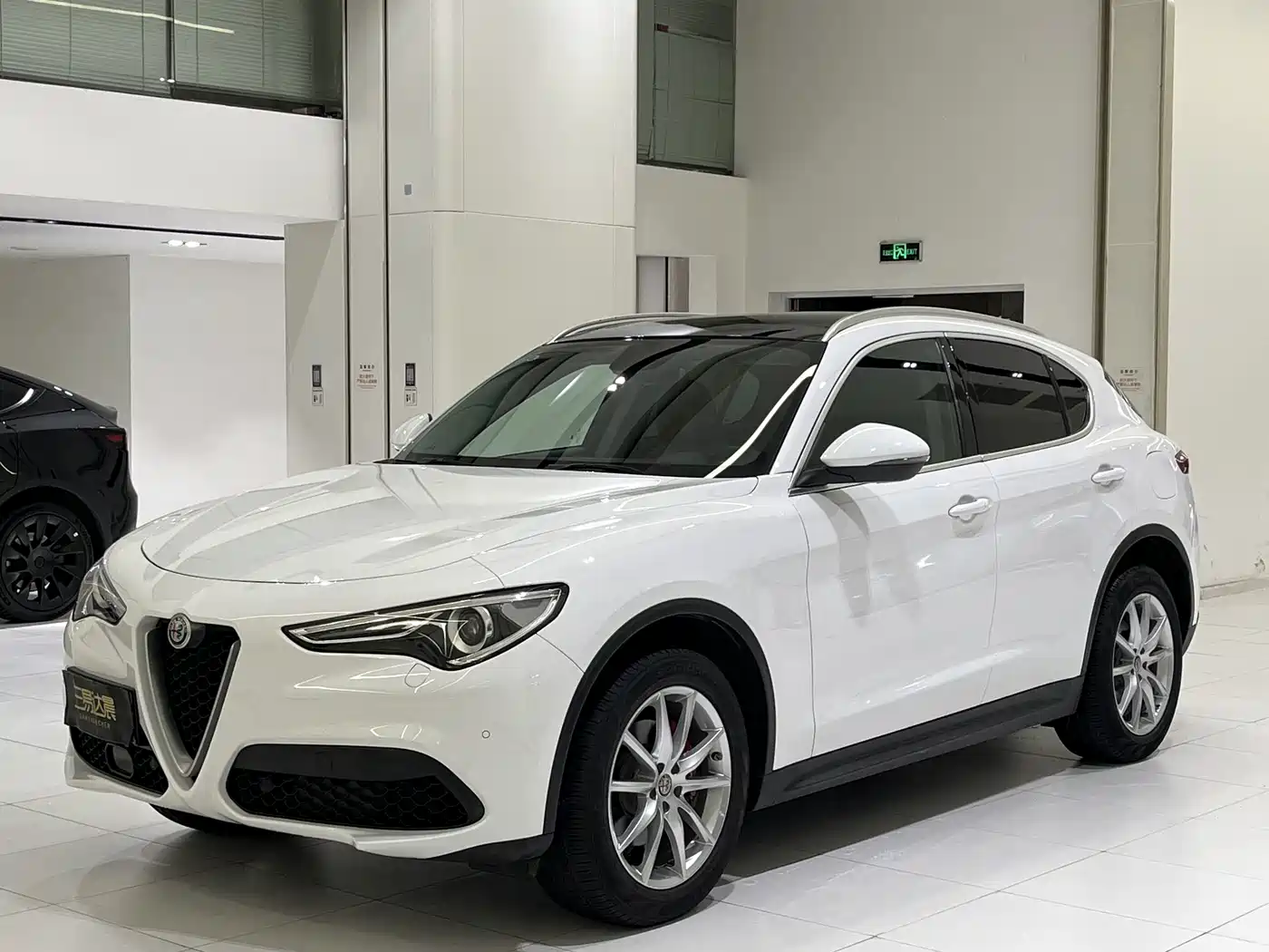 Alfa Romeo Stelvio 2018 2017 2.0T 280HP Luxury