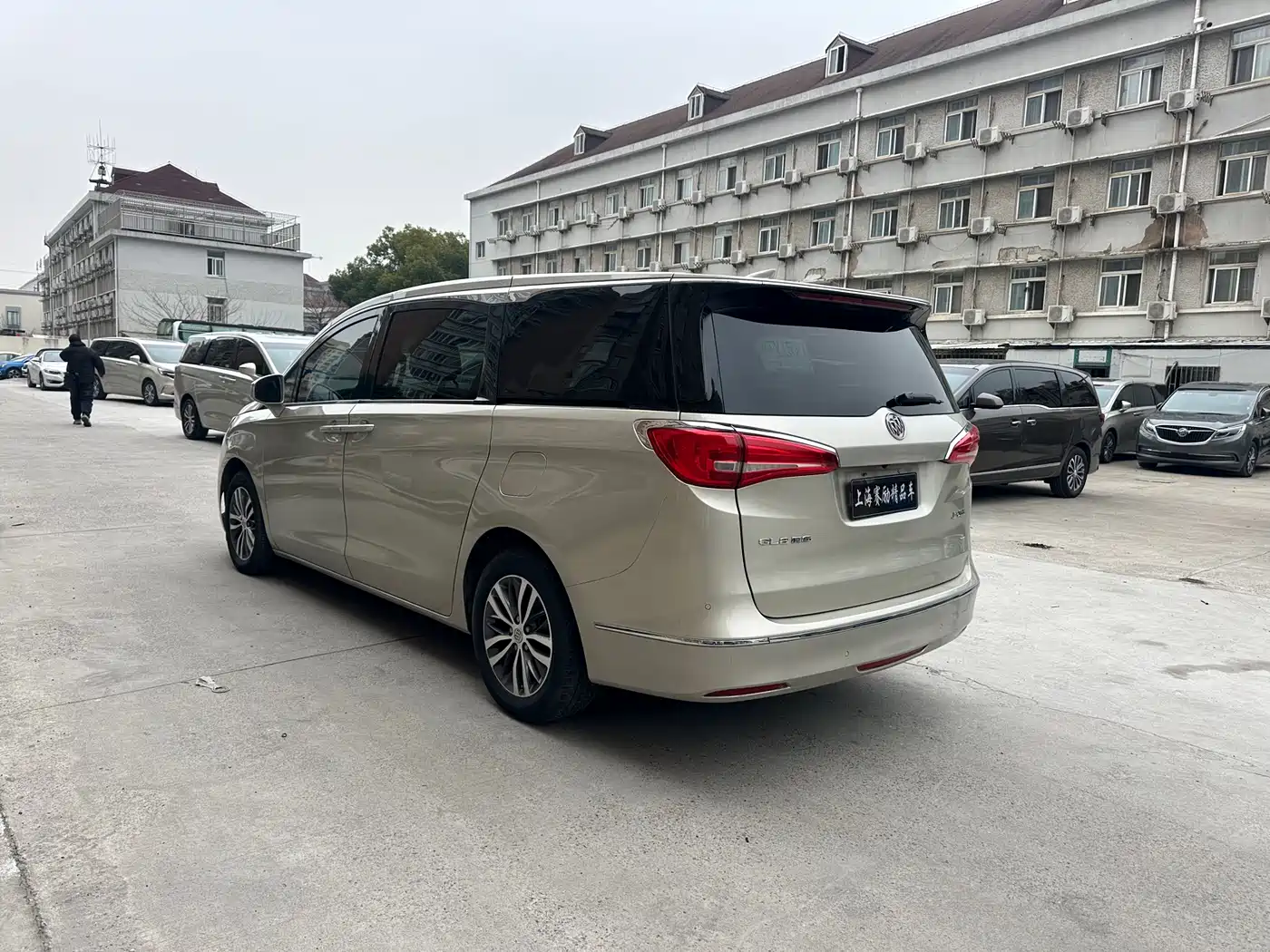 Buick GL8 2018 ES 28T Luxury Type China VI фото 9