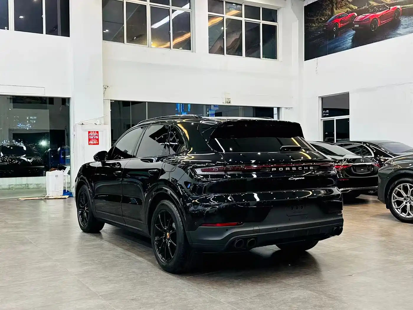 Porsche Cayenne New Energy 2024 Cayenne E-Hybrid 2.0T фото 4
