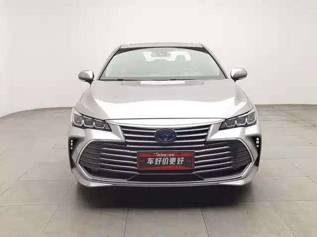 Toyota Avalon 2019 Hybrid 2.5L Luxury Edition China VI — фото 3