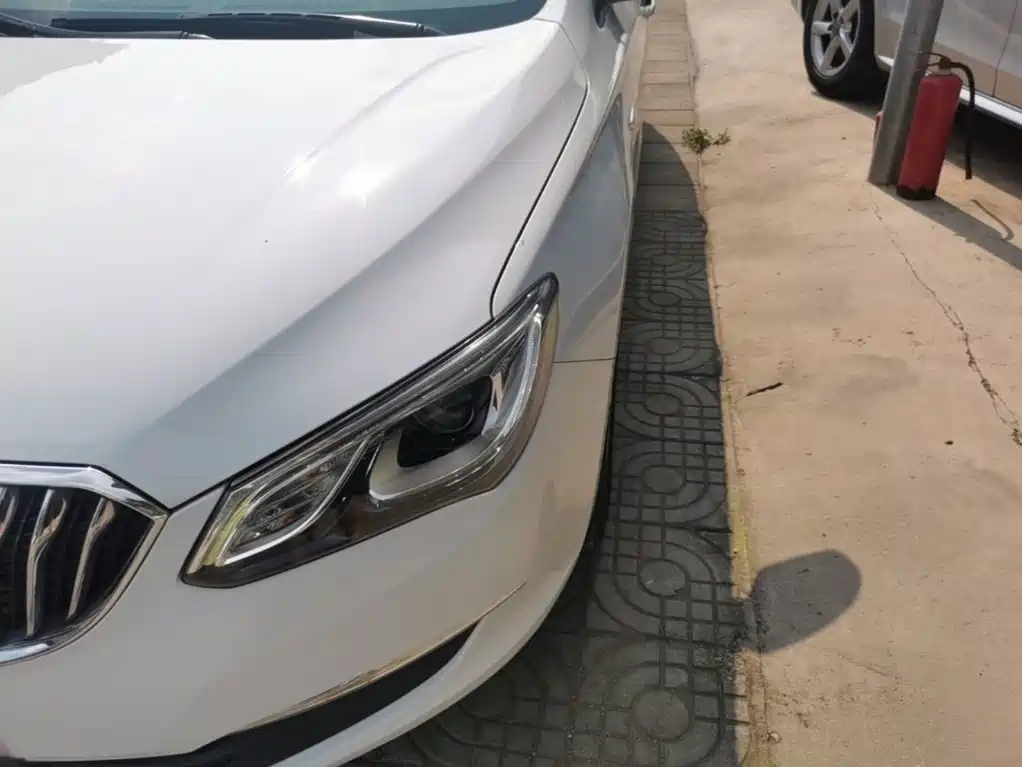 Фото 24 - Buick Excelle