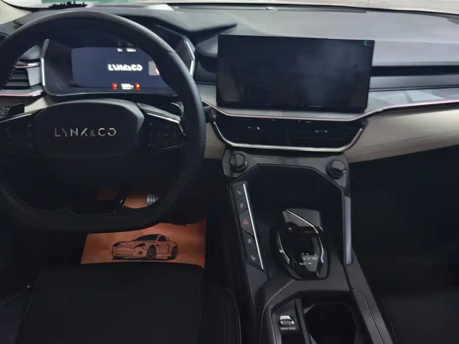 LYNK 06