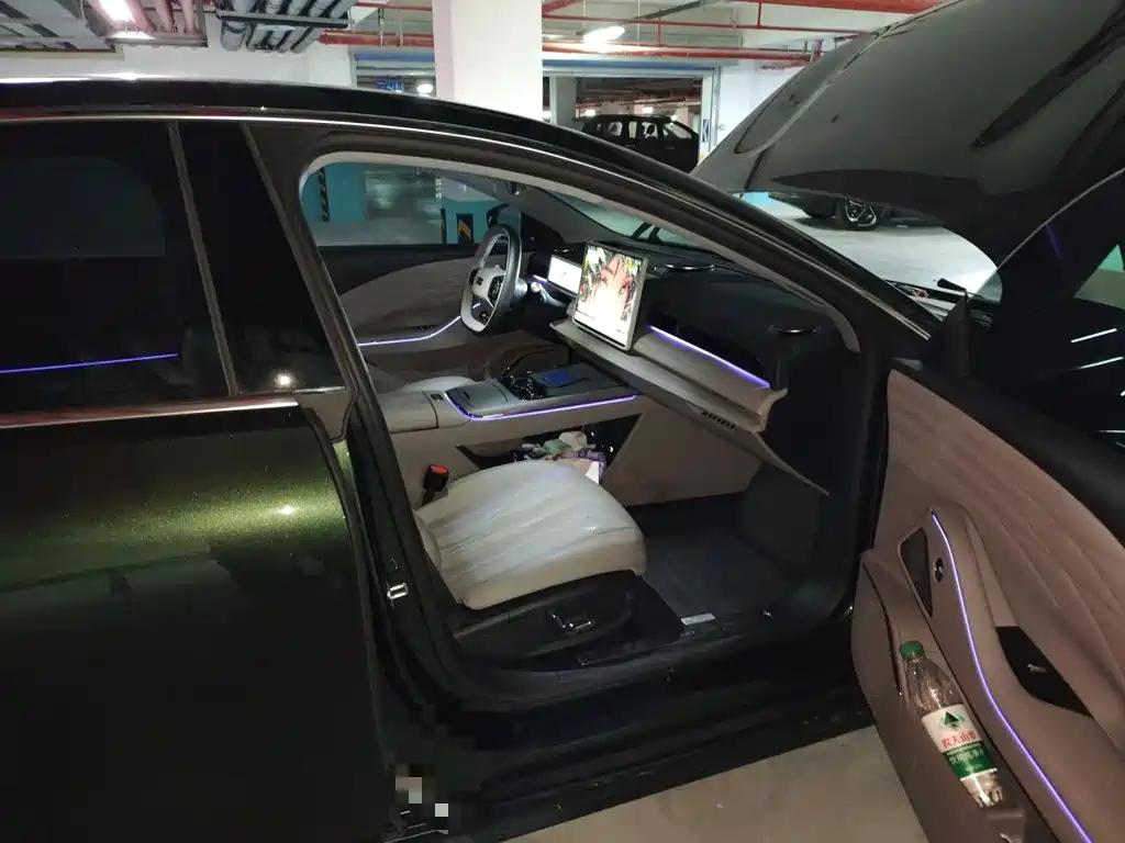 Geely Galaxy Galaxy Xingyao 8 2026 2025 130km EM-i Premium Edition