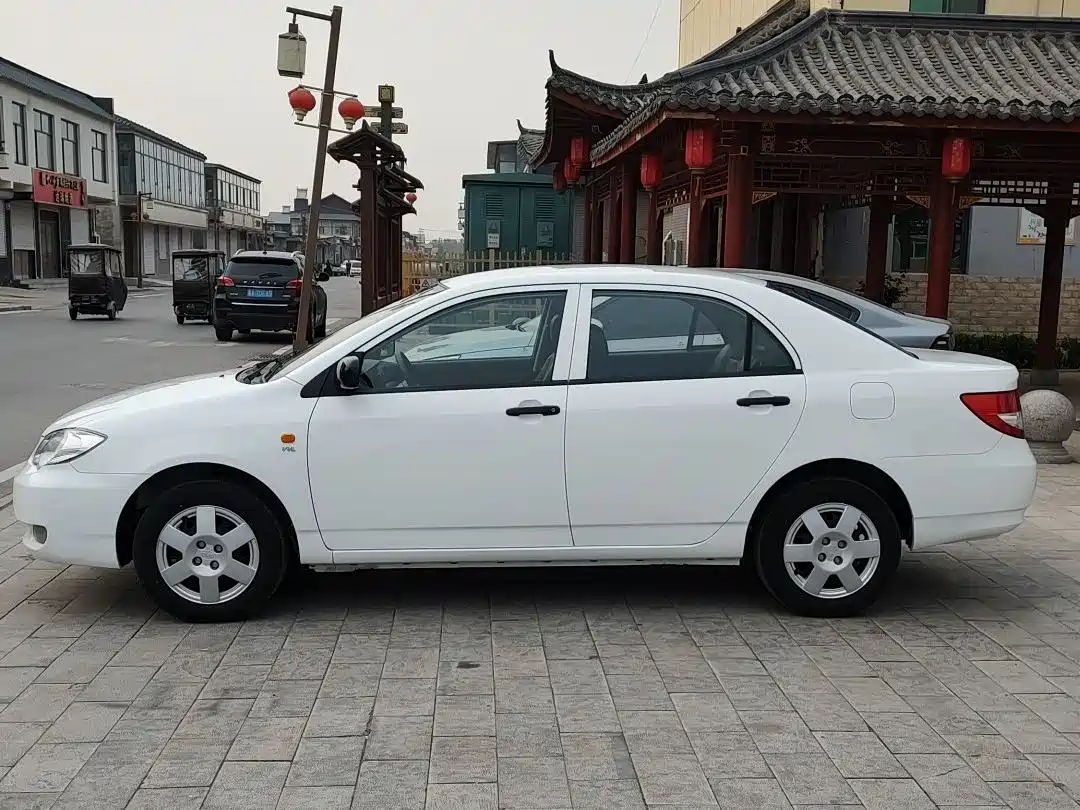 BYD F3 2012 Energy-saving Edition 1.5L Manual Comfort фото 3