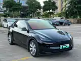 Фото 3 - Tesla Model Y