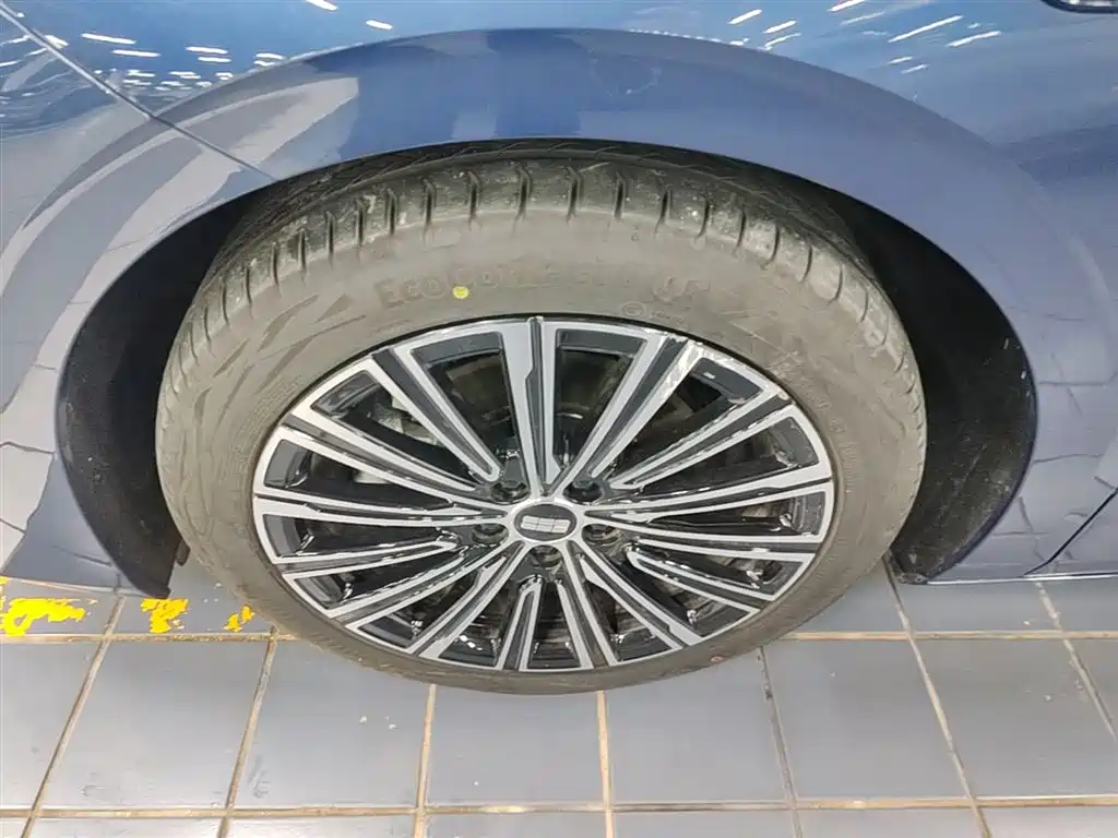 Geely Galaxy Galaxy A7 2025 EM-i фото 23