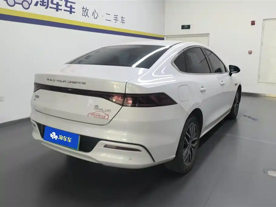 BYD Qin PLUS 2021 EV 400KM Luxury Model фото 3