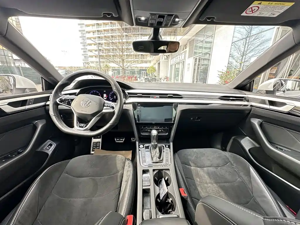 Volkswagen FAW-Volkswagen CC 2021 330TSI Dazzle Edition фото 15