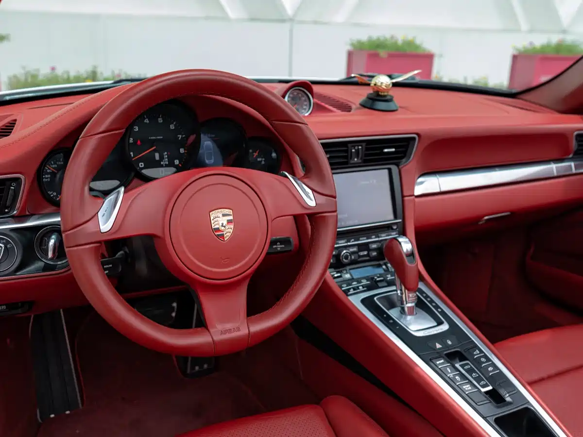 Porsche 911 2012 Carrera Cabriolet 3.4L фото 12