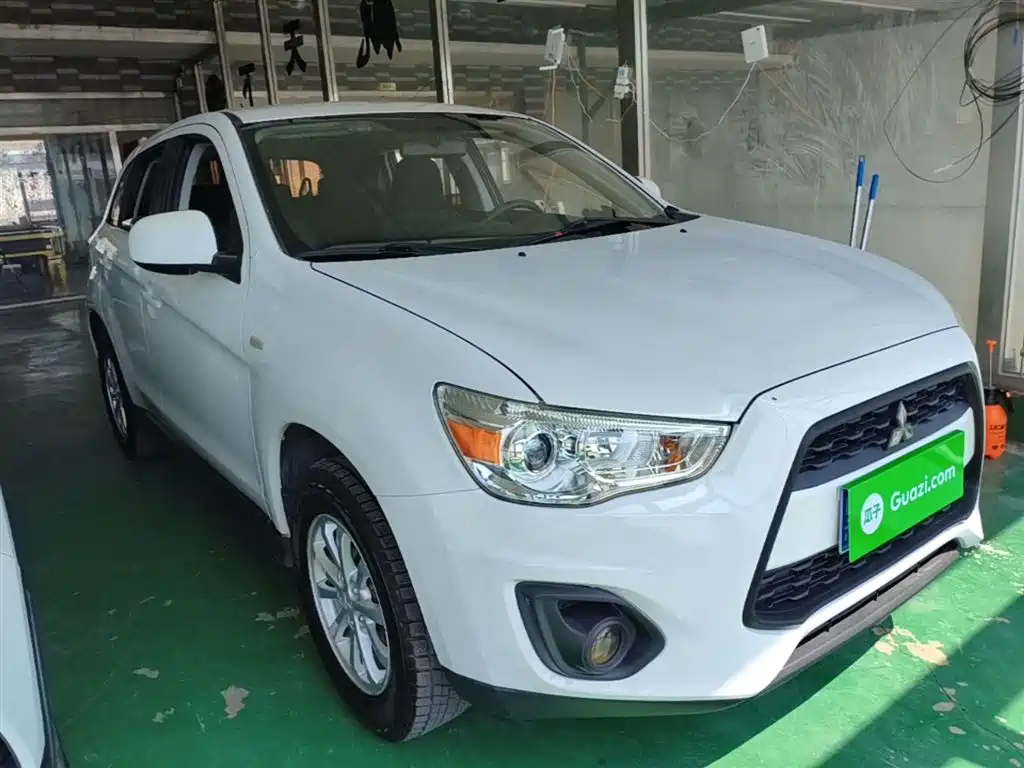 Mitsubishi ASX 2013 2.0L CVT 2WD Elite фото 4