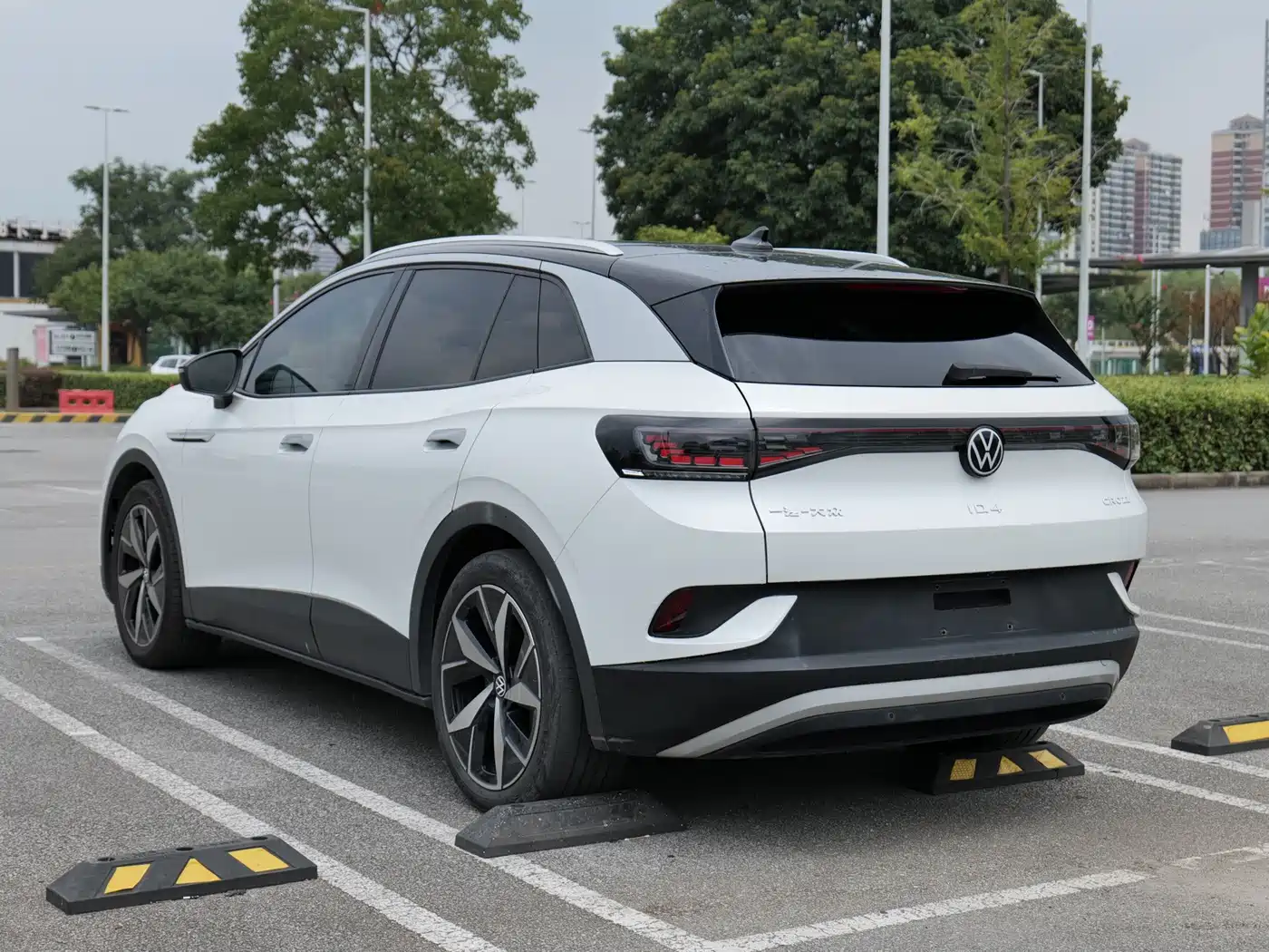 Volkswagen ID.4 CROZZ 2021 2021 Nightfall Launch FWD Edition