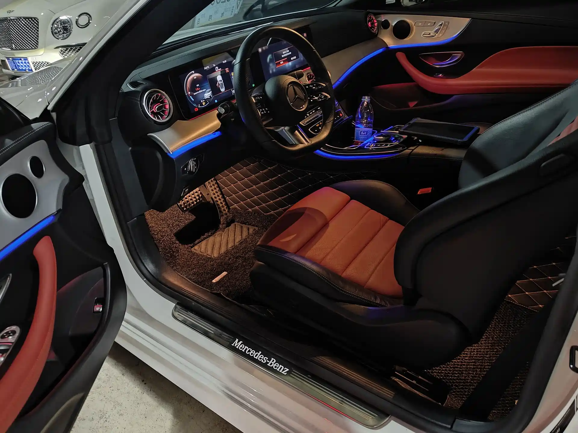 Фото 14 - Mercedes-Benz E-Class (Import)