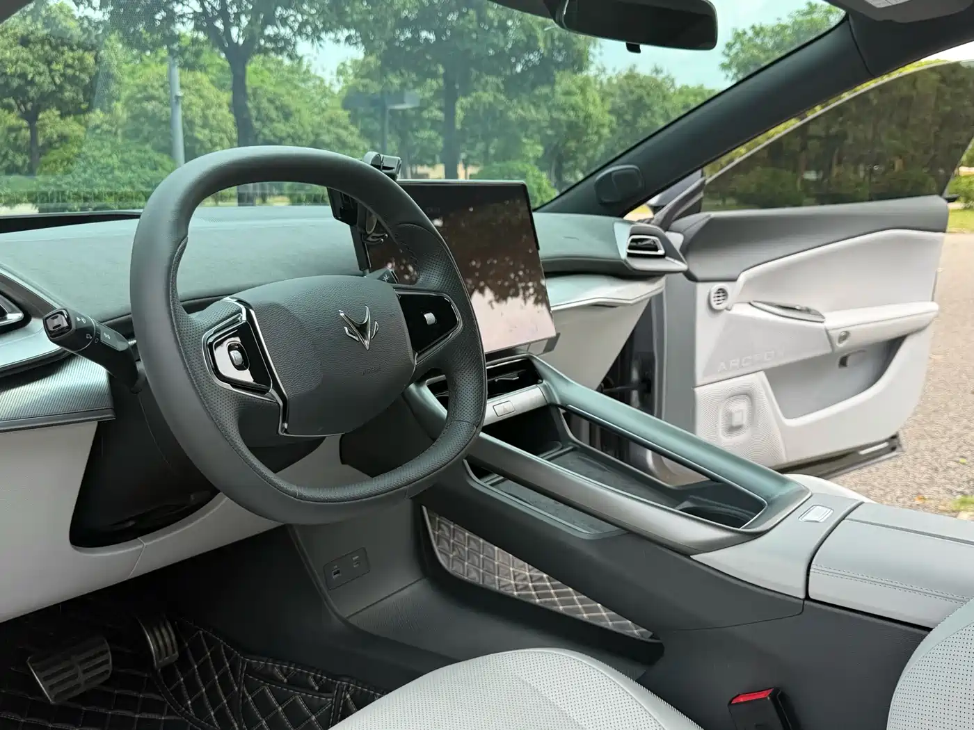 ARCFOX EXTREME FOX POLAR FOX ALPHA S5