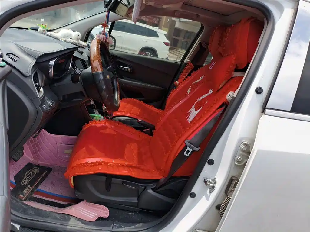 Chevrolet Trax 2018 330T Automatic 2WD Elite фото 11