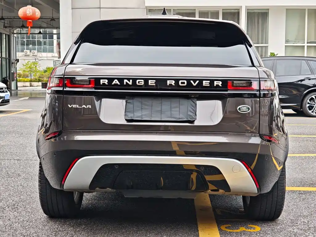 Фото 6 - Land Rover Range Rover Velar