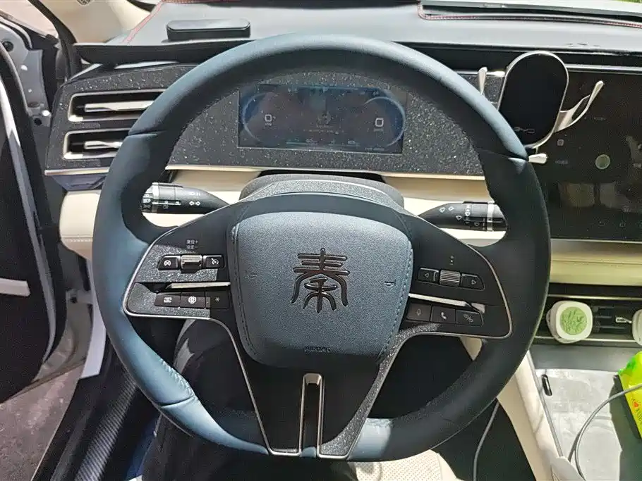 BYD Qin L 2024 DM-i 120KM Leading фото 14