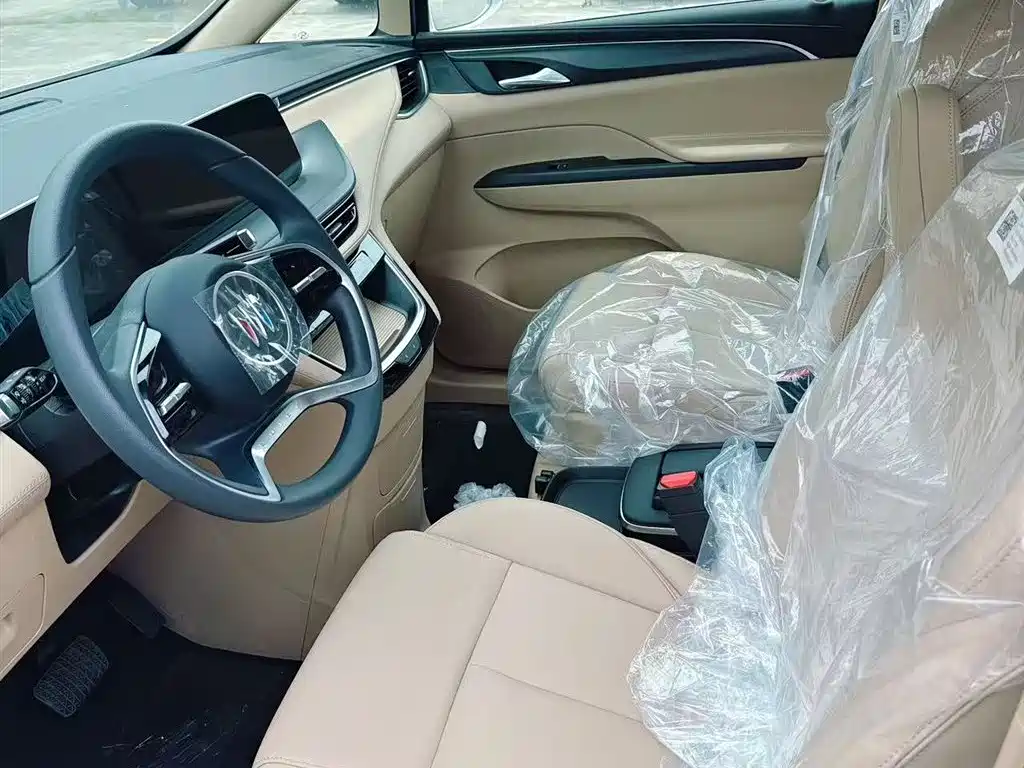 Buick GL8 2025 Land Business Class Comfort DG Edition фото 4