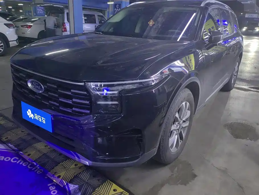 Ford Edge 2025 Edge L 2.0T EcoBoost FWD 7-seater Luxury