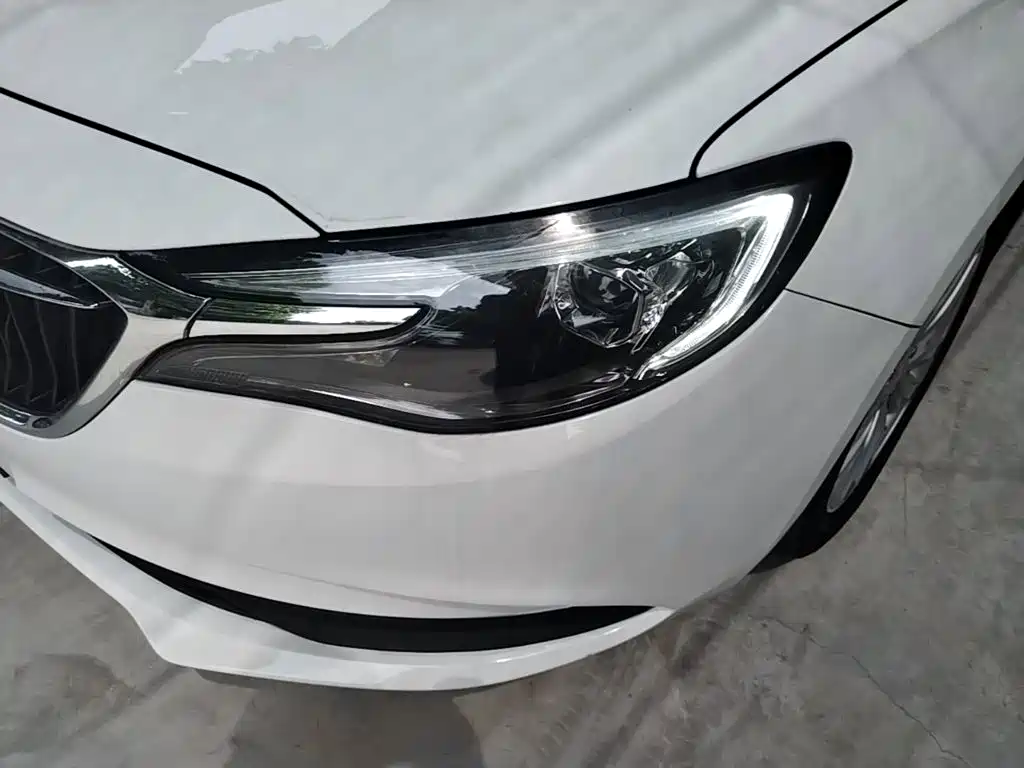 Фото 24 - Buick Excelle