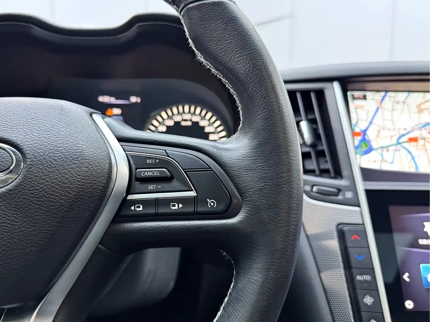 Infiniti Q50L 2020 2018 2.0T Premium Edition (China VI)