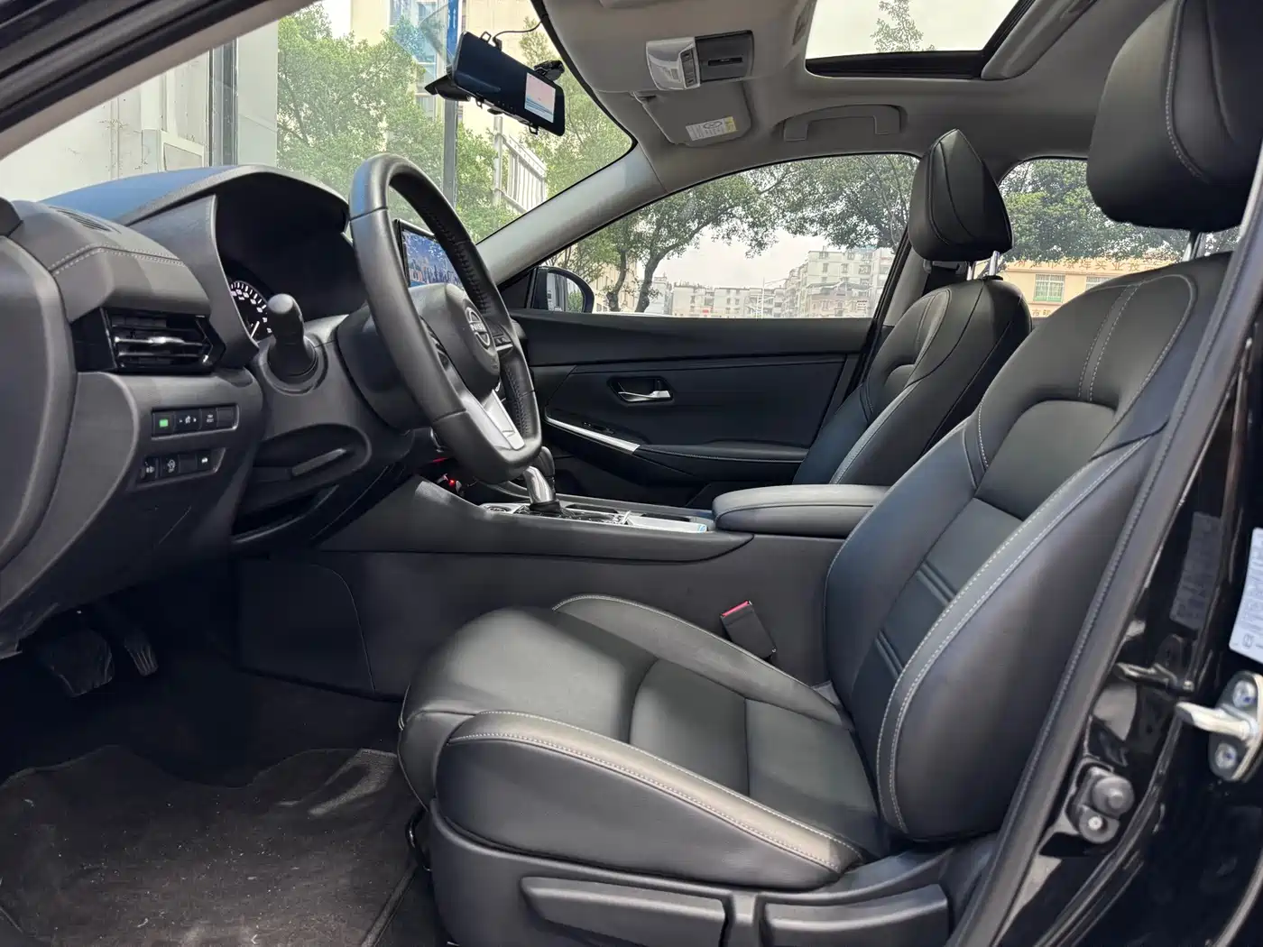 Nissan Sylphy 2025 2023 Facelift 1.6L CVT Comfort Edition