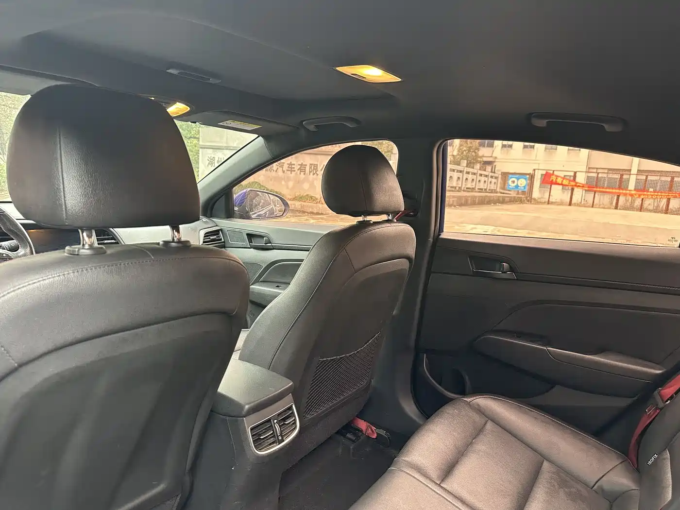 Hyundai Elantra 2019 1.4T Dual-clutch XuanDong·Vitality Type фото 11