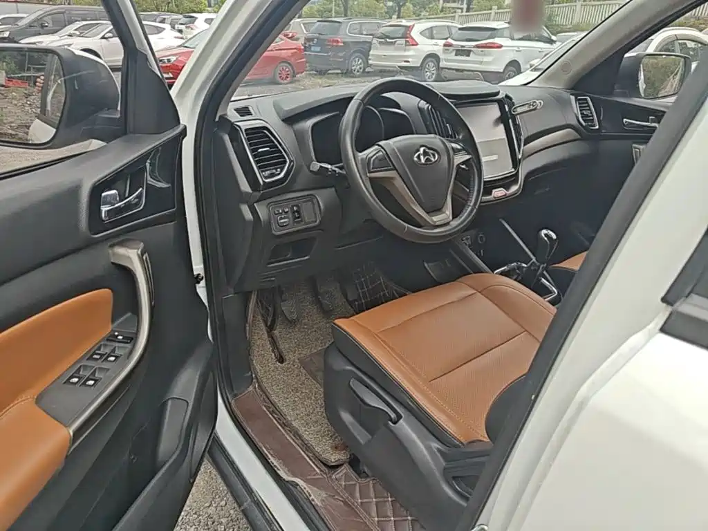 Changan Oshan Changan Oushang CX70 2016 2016 1.6L Manual Luxury