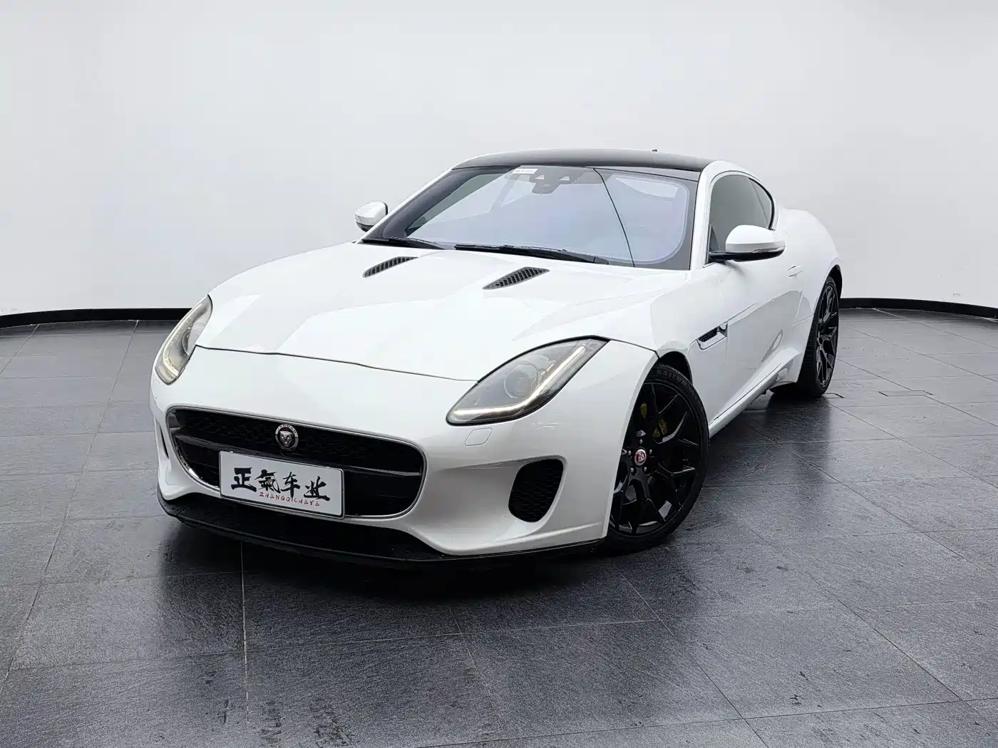Jaguar F-TYPE