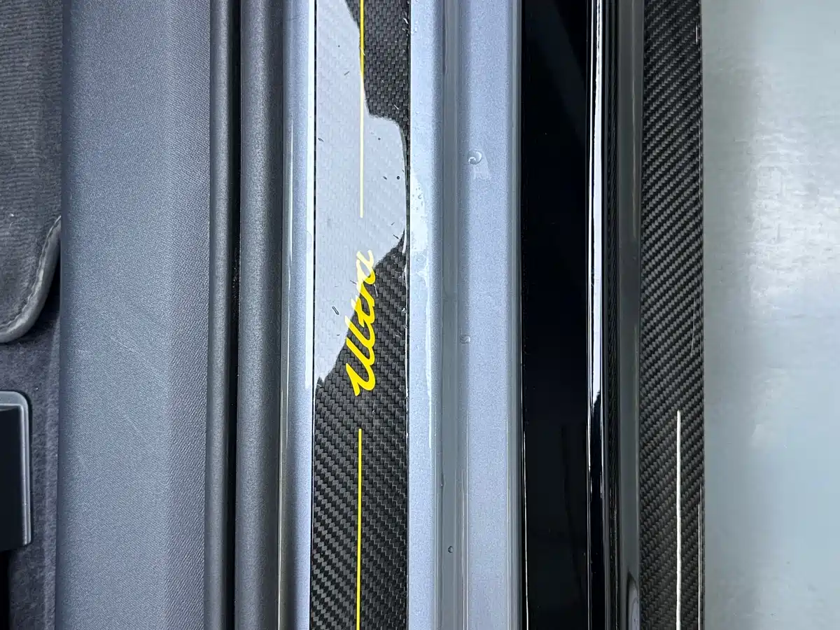 XIAOMI CAR XIAOMI SU7 ULTRA