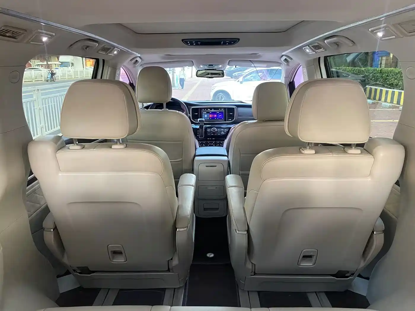 GAC Trumpchi Trumpchi M8 2018 2018 320T Premium Edition